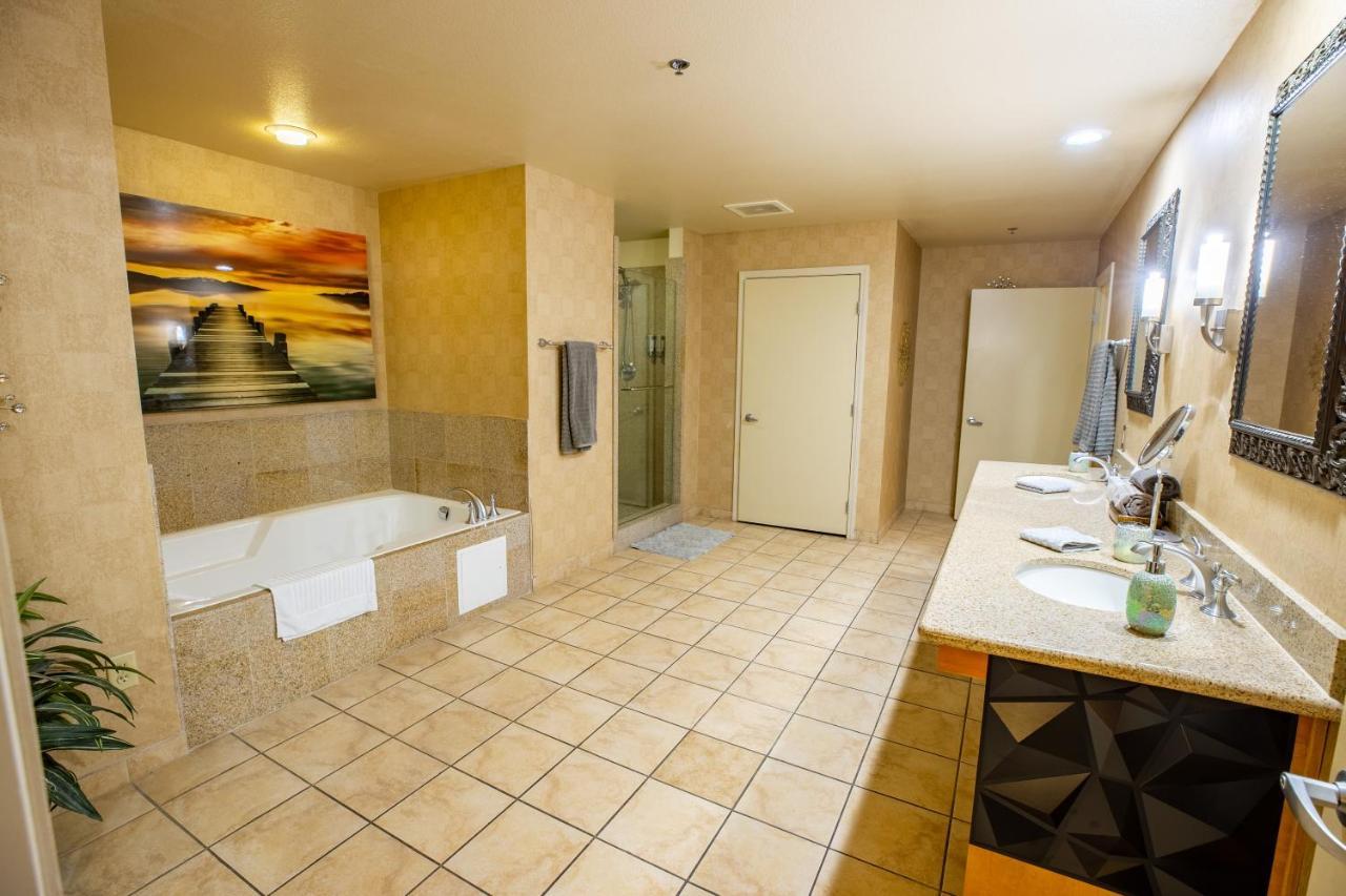 2100 Sqft Penthouse Suite W/ Strip Views! Pool Gym Las Vegas Exteriér fotografie